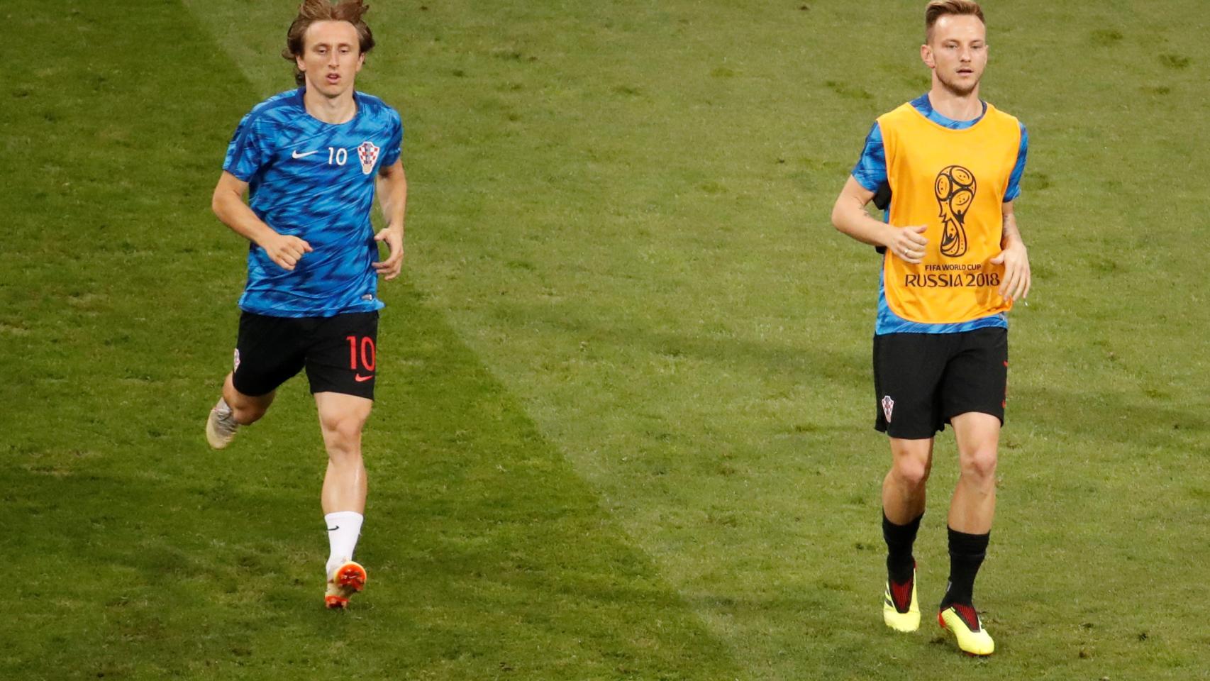 Modric y Rakitic, antes del partido.