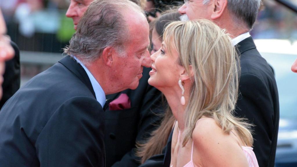 Juan Carlos y Corinna durante unos premios en Barcelona.