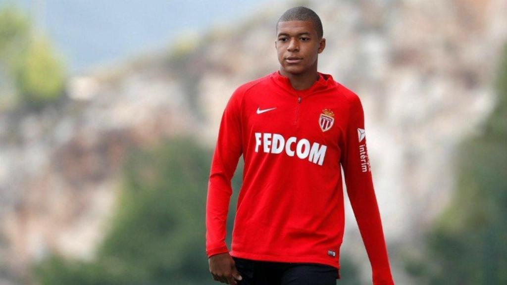 Kylian Mbappé, con el Mónaco. Foto. Twitter (@KMbappe)