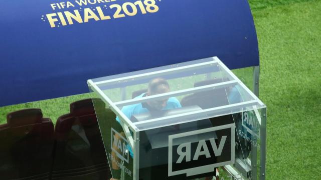 VAR