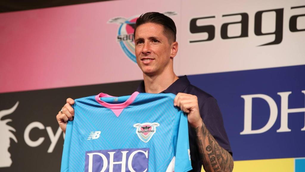 Fernando Torres, presentado con el Sagan Tosu