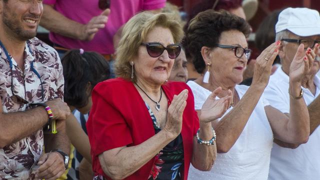 Laly Bazán en la corrida de toros.