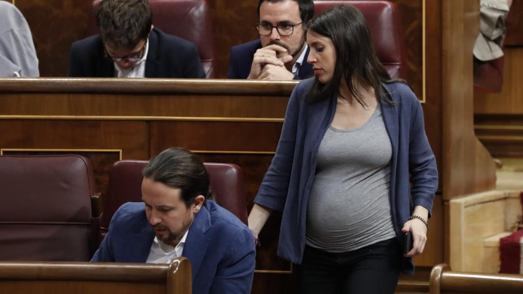 Irene Montero y Pablo Iglesias en el Congreso.