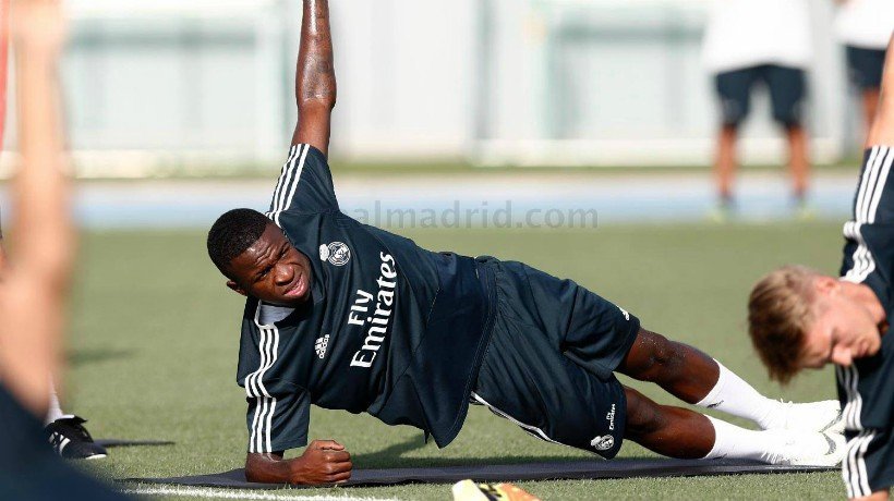 Vinicius durante el entrenamiento.