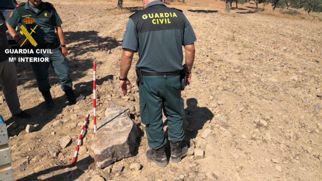 La Guardia Civil halla una estela de guerrero en Ciudad Real