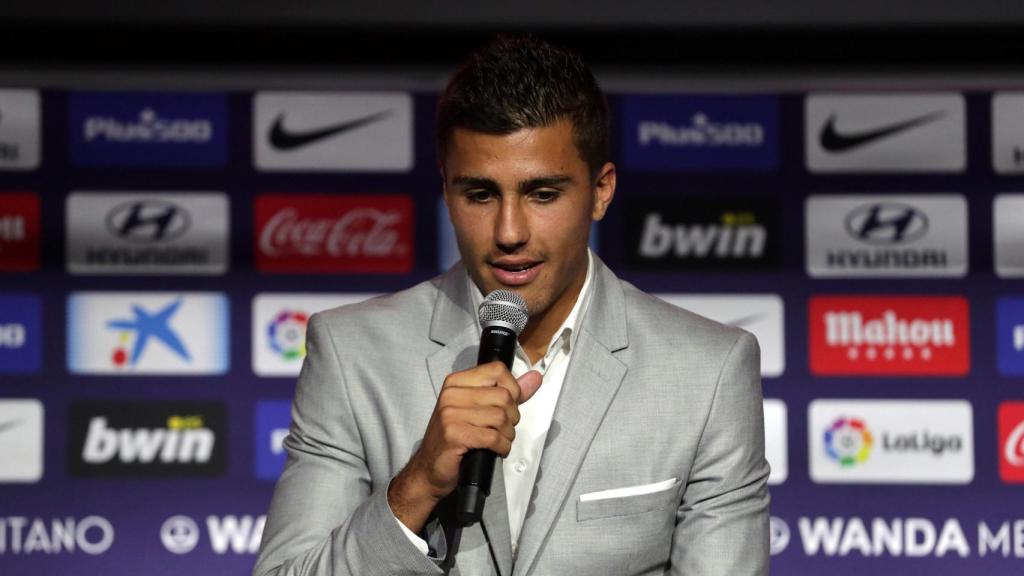 Rodrigo, durante su presentación con el Atlético de Madrid