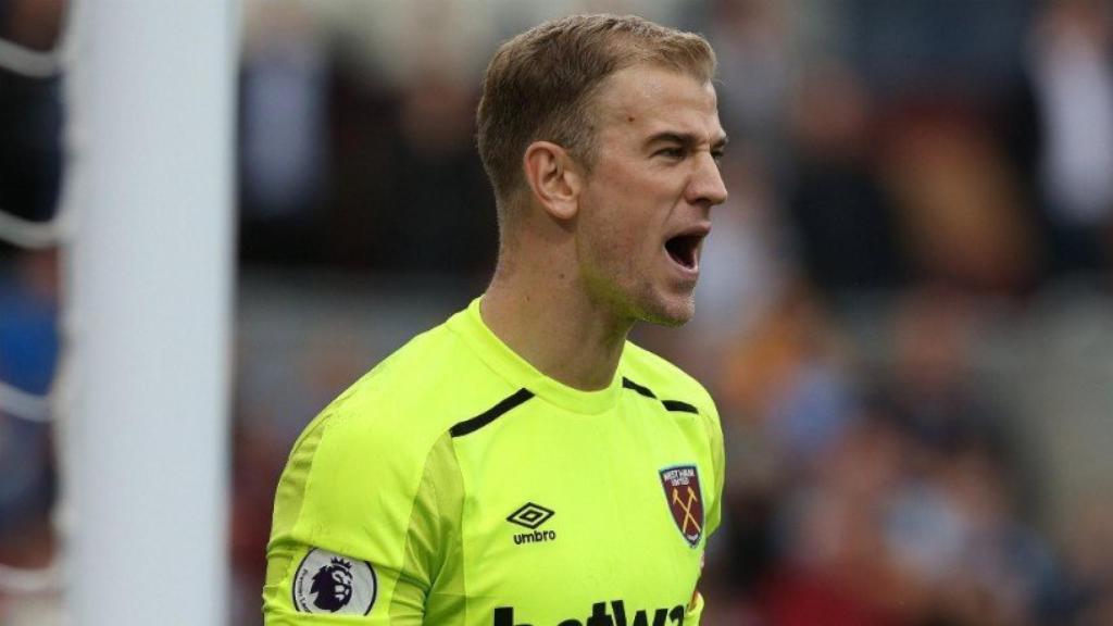 Hart, portero del West Ham. Foto: Twitter (@westhamutd).