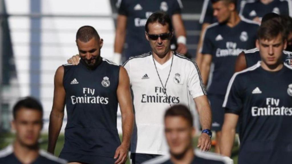 Lopetegui junto a Benzema. Foto: Twitter (@julenlopetegui).