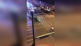 Atrápame si puedes: un tractor huye de la policía a toda velocidad