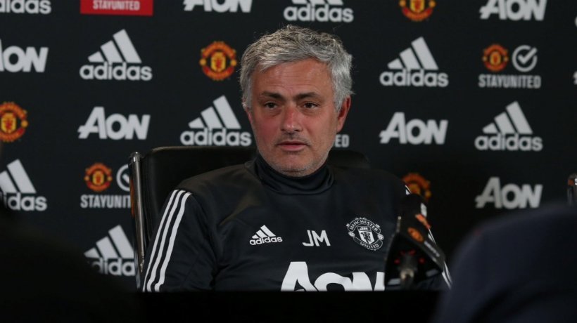 Mourinho en rueda de prensa. Foto: Twitter (@ManUtd).