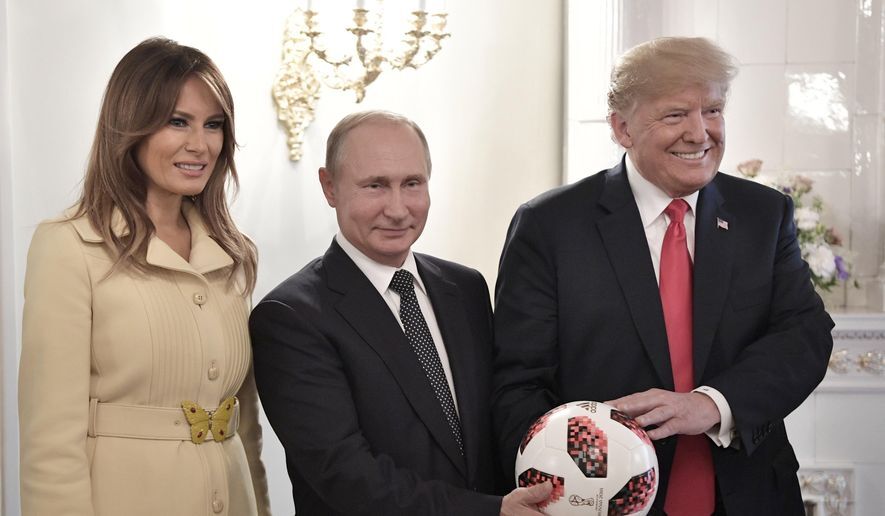 balon trump putin futbol