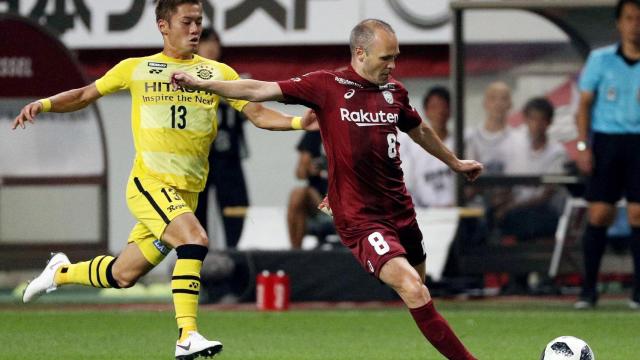 Iniesta, en un momento del partido ante el Kashiwa Reysol. Foto: EFE