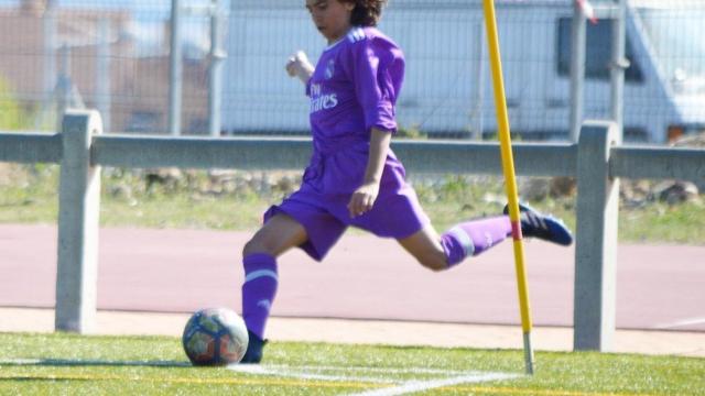 Alejandro Claverías en su etapa en las categorias inferiores del Real Madrid. Foto: Twitter. (@AlexClaverias)