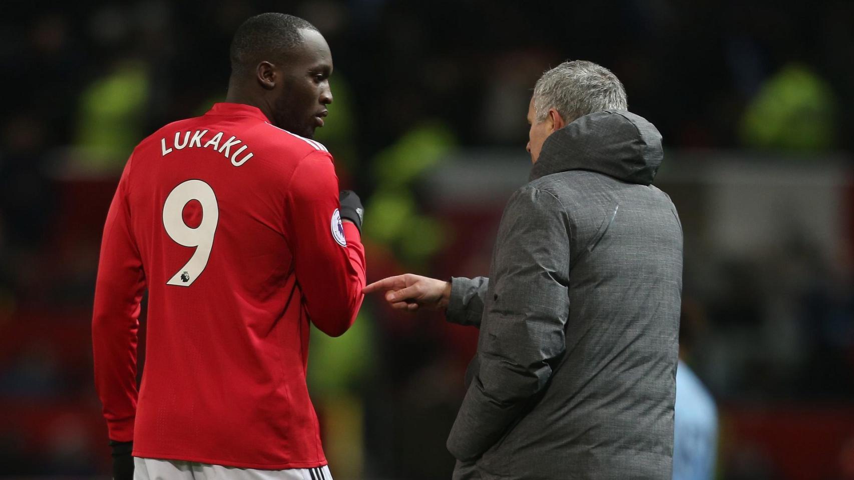 Romelu Lukaku y José Mourinho. Foto: manutd.com