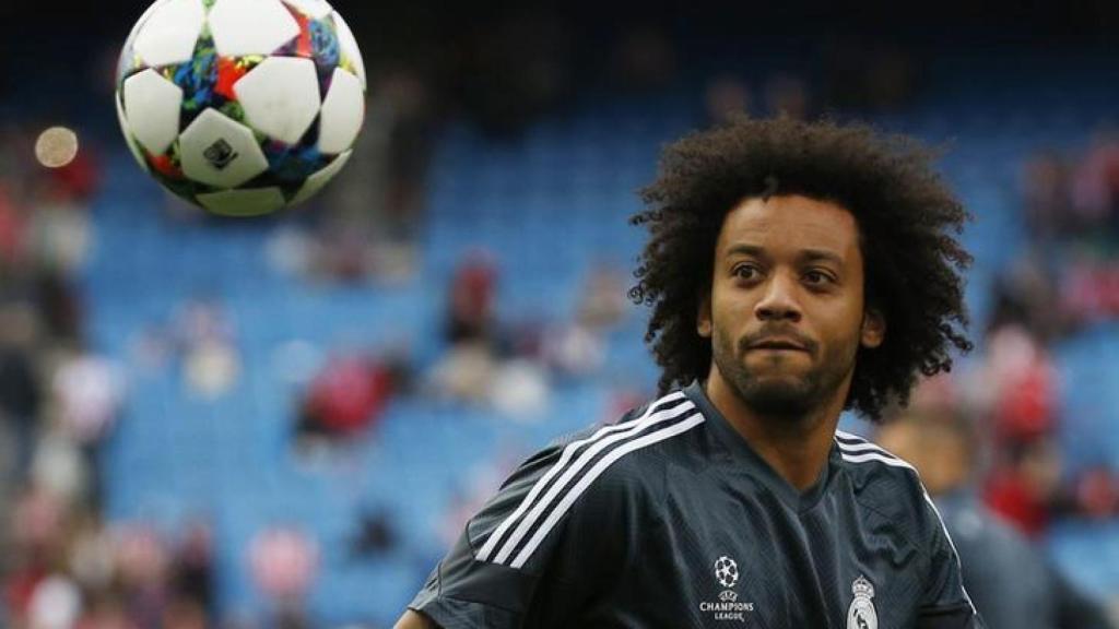 Marcelo durante un entrenamiento con el Madrid en Champions