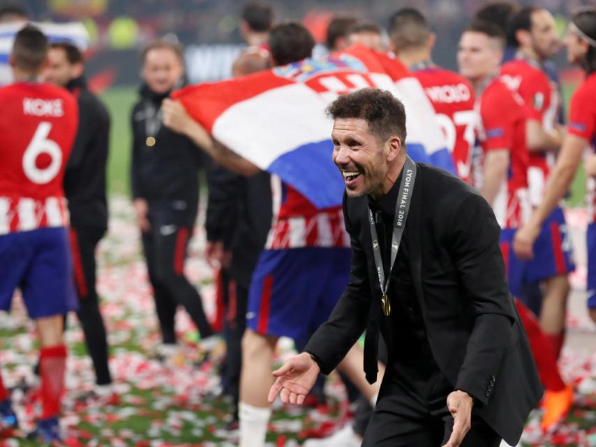 Simeone celebra la Europa League del Atlético