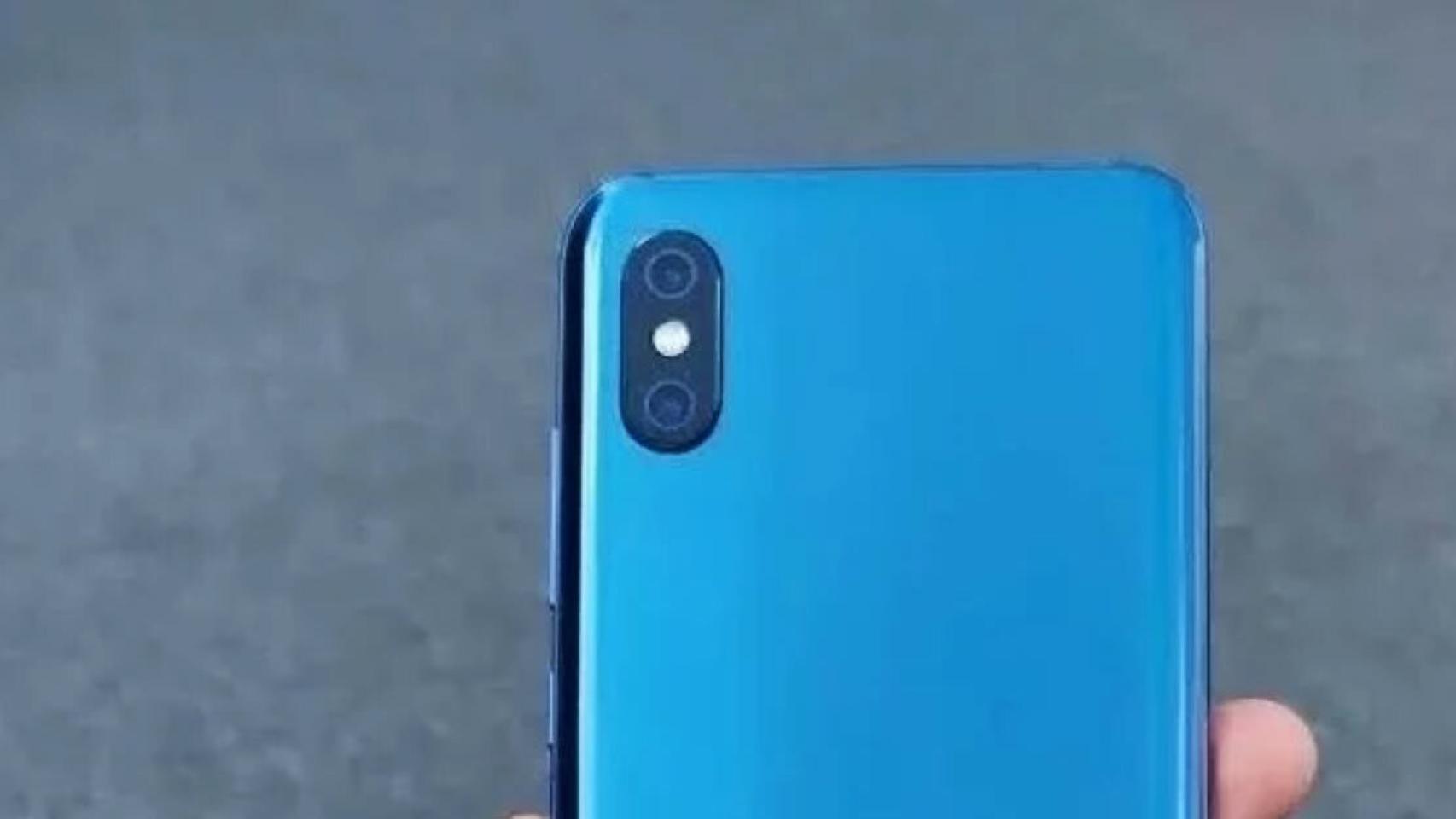 Primeras imágenes del Xiaomi Mi 8X, posible heredero de los Mi Note