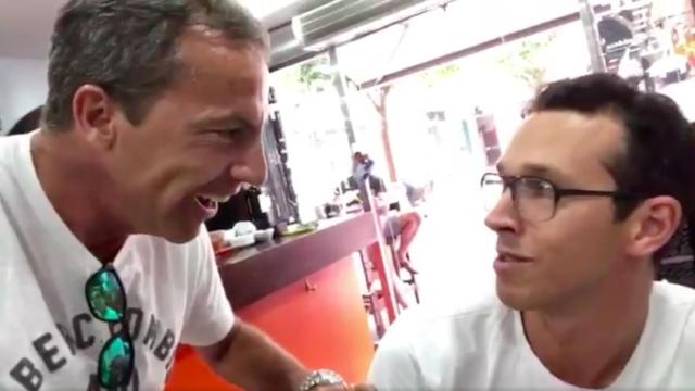 Cristóbal Soria, retratado por un turista