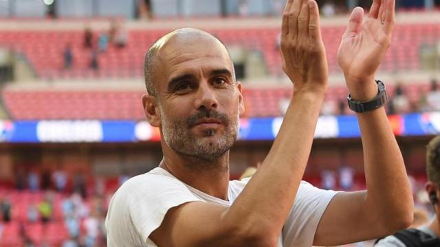 Pep Guardiola al final del partido de la Community Shield