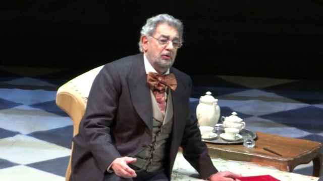Plácido Domingo interpretando 'La Traviata'