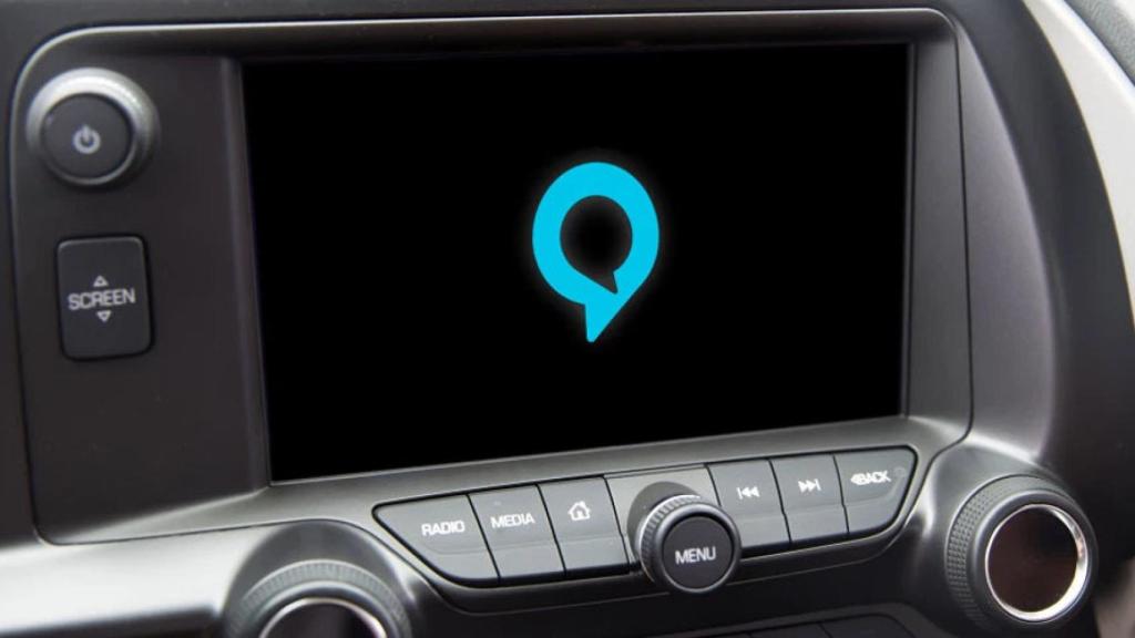 Alexa desplegado en un dispositivo de coche conectado.