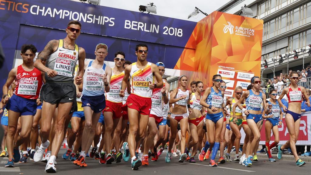 Salida del 20 kilómetros marcha masculino y femenino en Berlín.