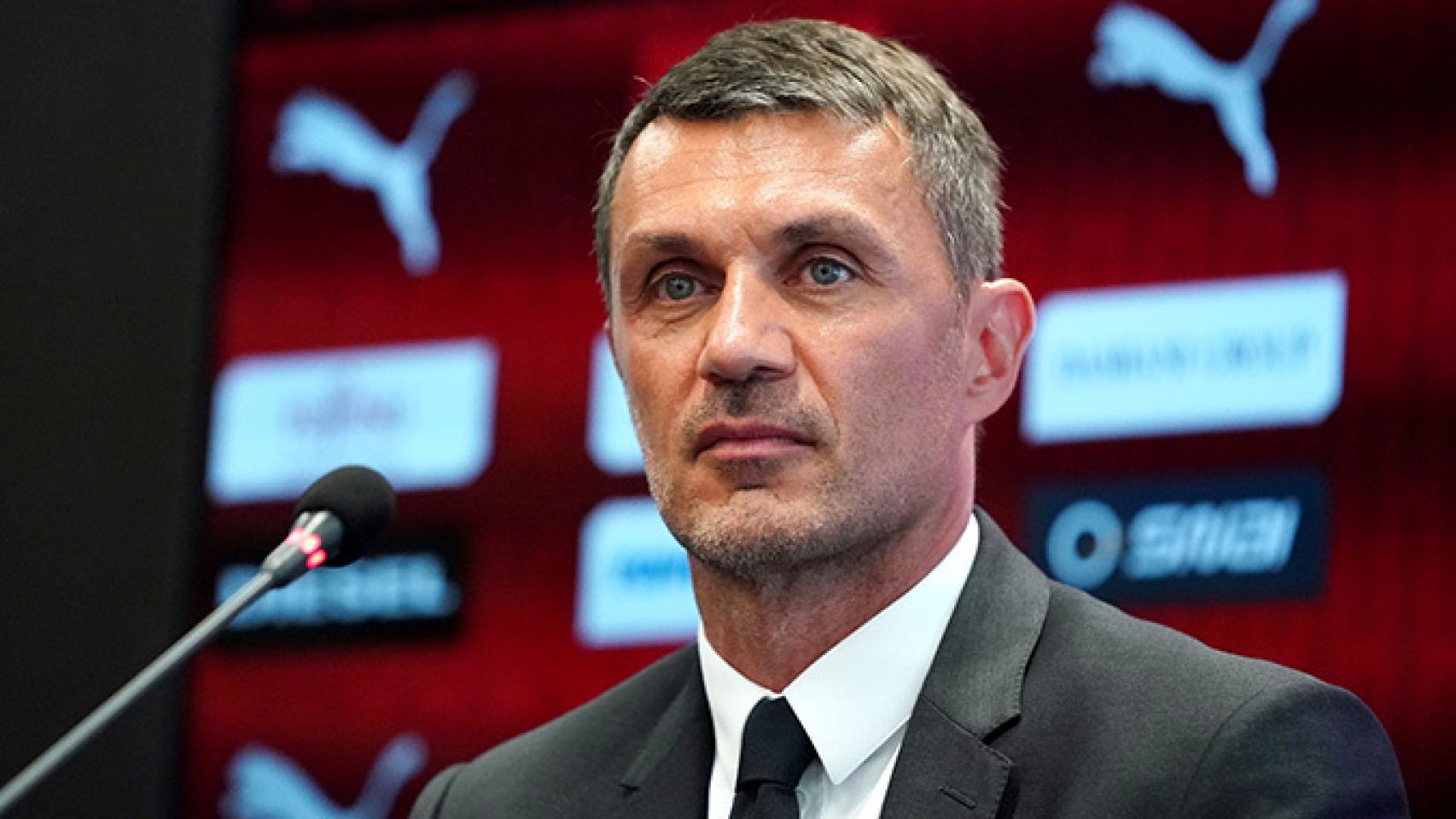 Maldini, en rueda de prensa. Foto: acmilan.com