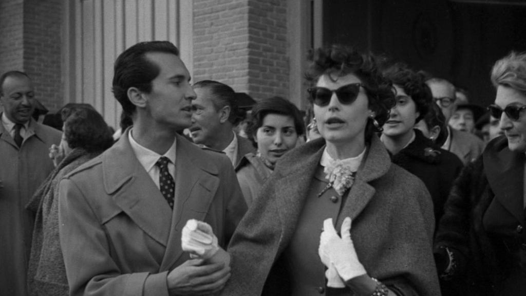 Ava Gardner junto a Dominguín en Madrid.