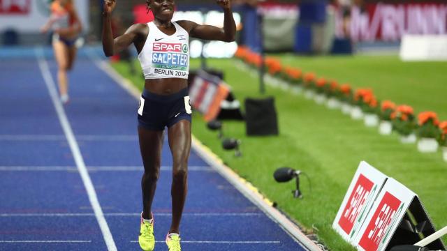 Chemtai, durante la final femenina de los 10.000 metros.