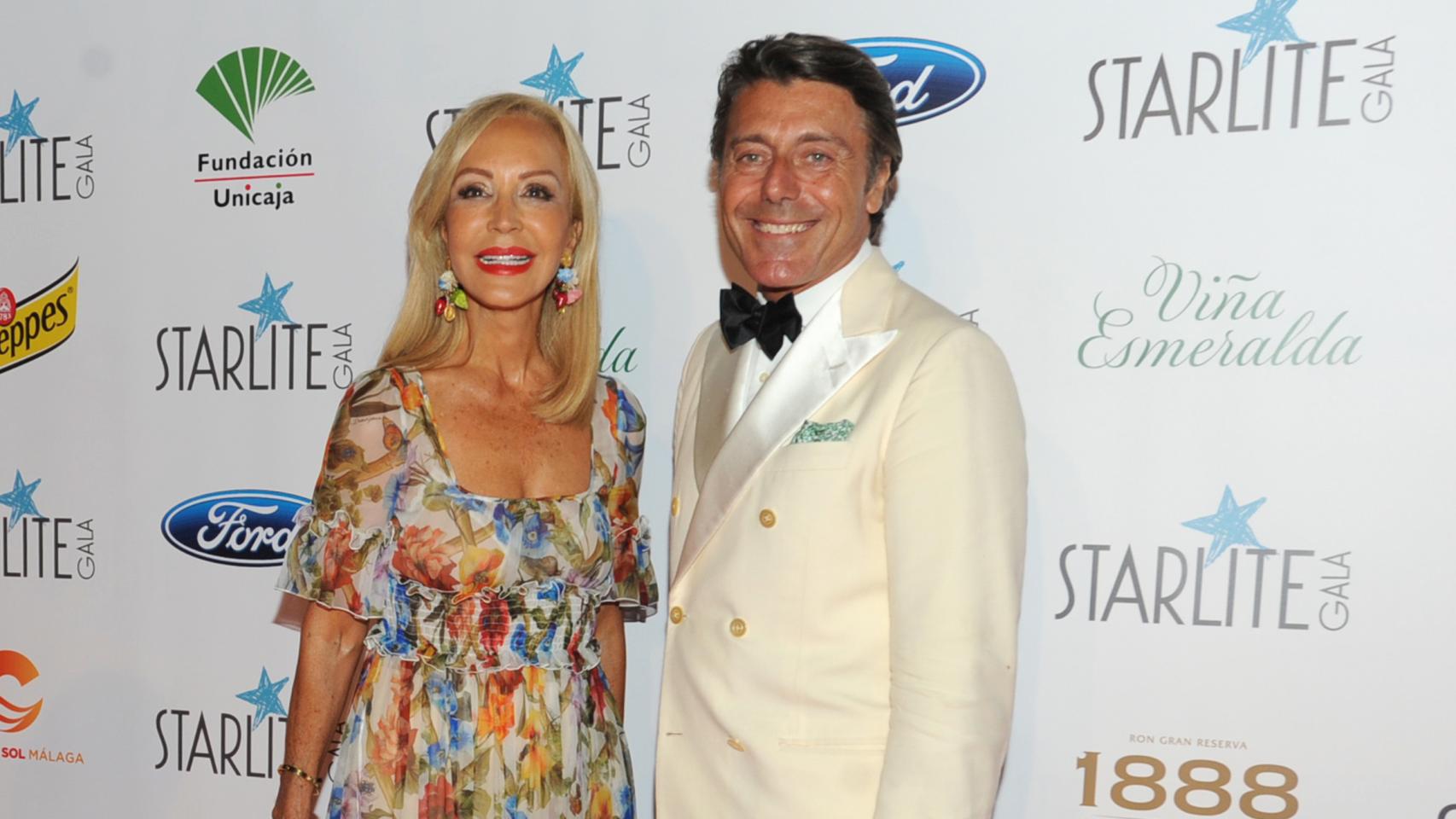 Carmen Lomana junto a Gigi Barón en la Gala Starlite.