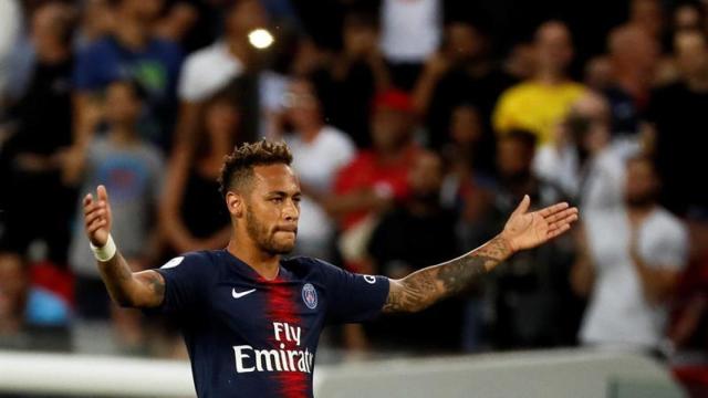 Neyamr durante el partido inaugural de Ligue 1