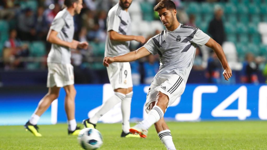 Marco Asensio, durante el calentamiento de la Supercopa de Europa