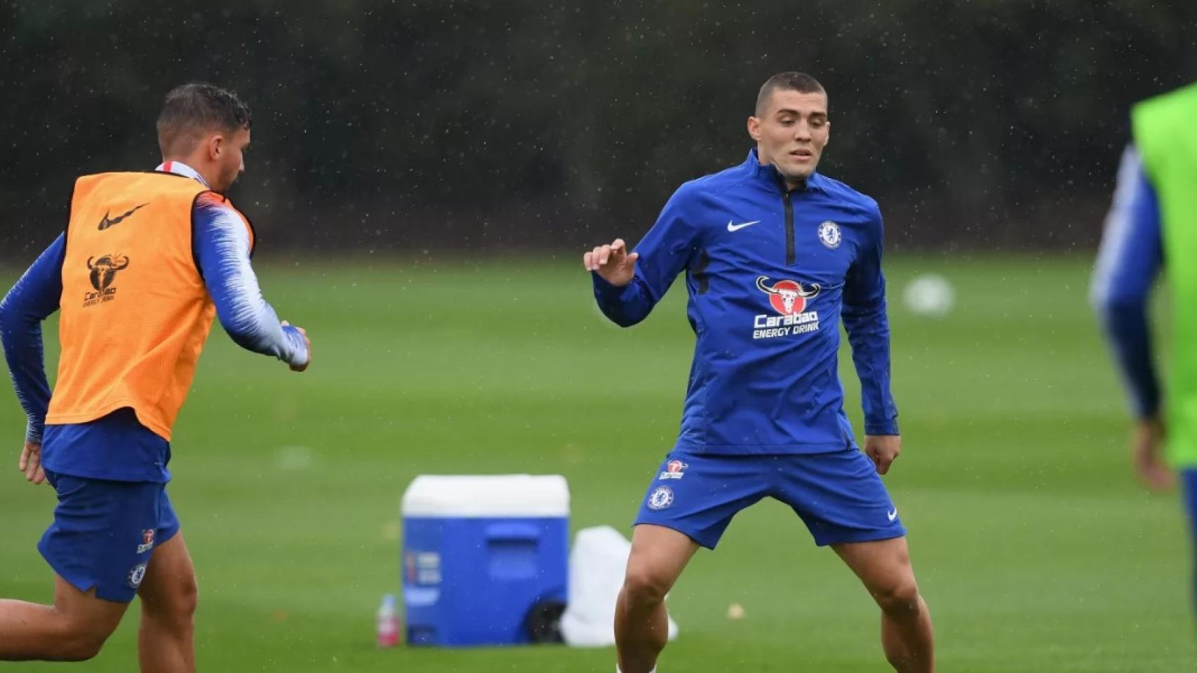 Kovacic, durante un entrenamiento con el Chelsea. Foto: chelseafc.com