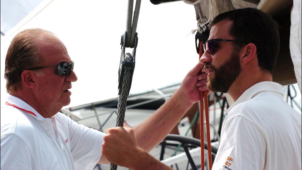 Juan Carlos y Felipe VI en la Copa del Rey de vela de 2004.