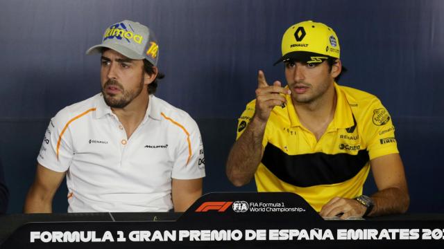 Fernando Alonso y Carlos Sainz Jr.