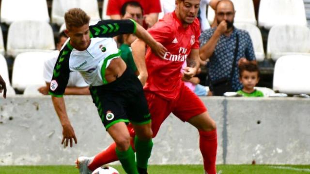 Franchu, en el Racing - Castilla. Foto: Twitter (@realracingclub)