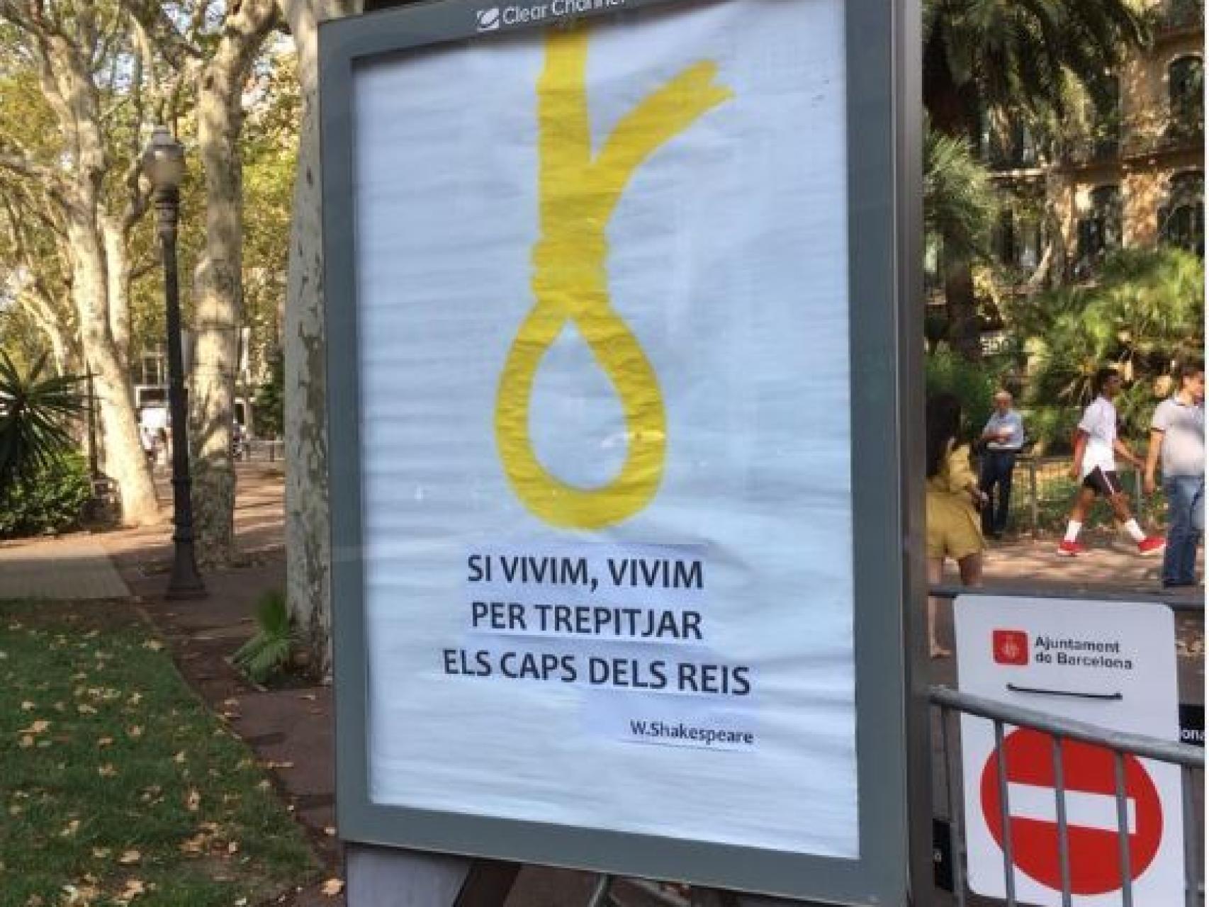 Una soga amarilla, nueva campaña en Barcelona: Vivimos para pisar las cabezas de los reyes