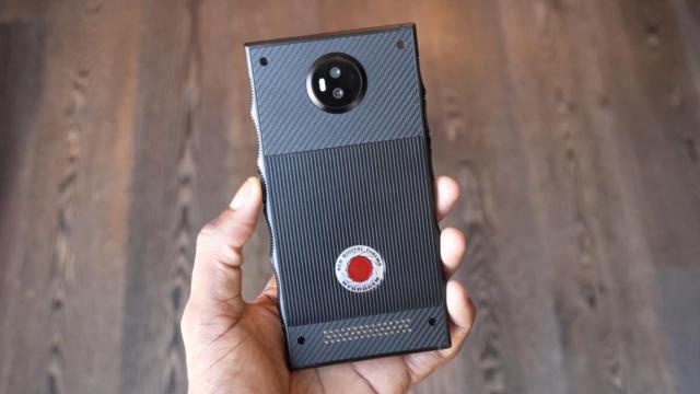 El RED Hydrogen posa para la cámara en fotos reales y confirma sus fechas de ventas