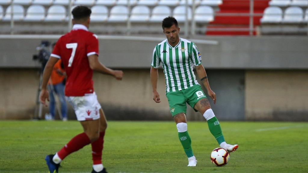 Alin Tosca con el Betis @realbetisbalompie.es