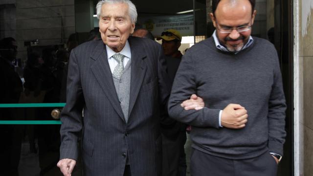 El jesuita español José Gramunt de Moragas (i), en una imagen tomada en 2012.