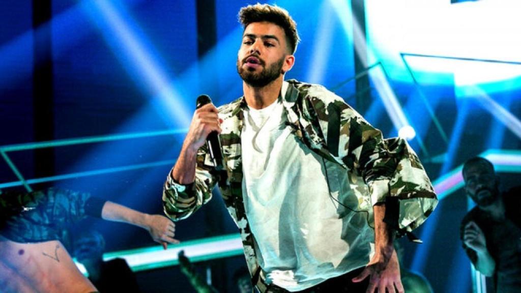 Agoney anuncia el lanzamiento de su primer single