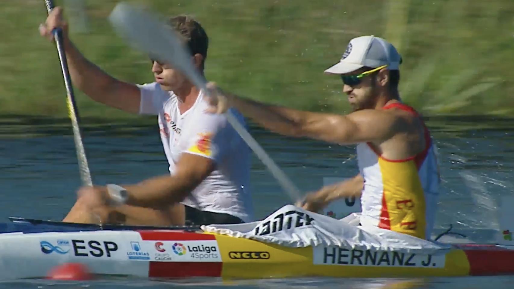 Javier Hernanz, durante la final de K1 5.000 del Mundial de piragüismo