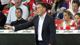 Berizzo en el partido ante el Huesca