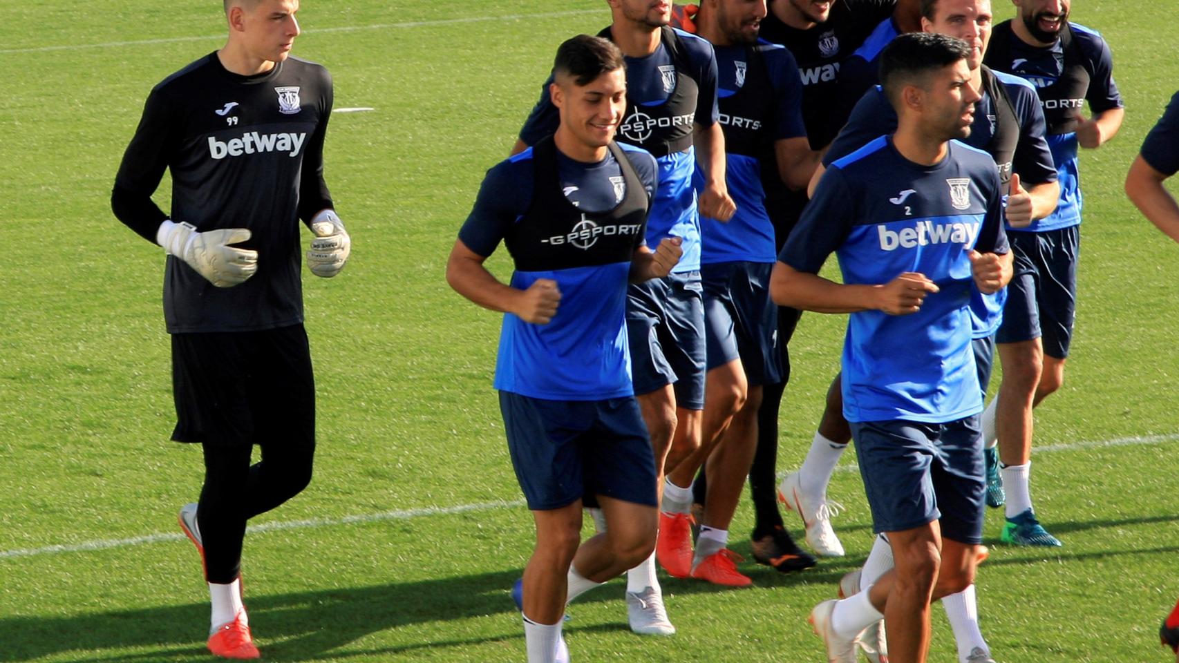 Lunin entrena por primera vez con el Leganés