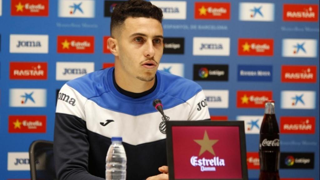 Mario Hermoso en rueda de prensa con el Espanyol