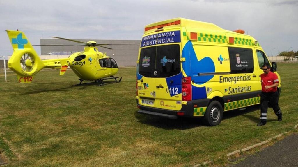 Ambulancia y helicóptero 112 de Castilla y León