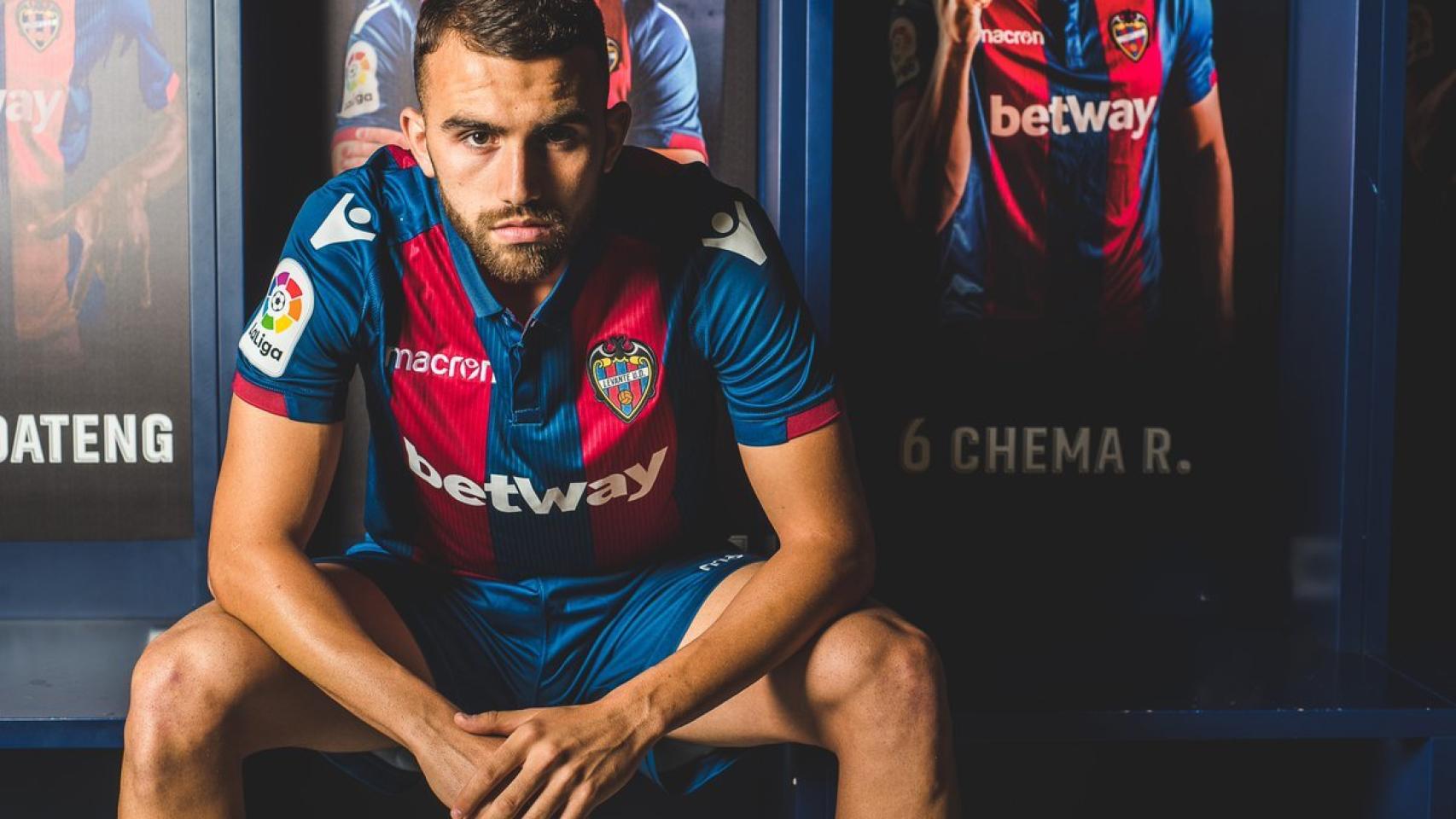 Mayoral, nuevo jugador del Levante. Foto: Twitter (@LevanteUD)