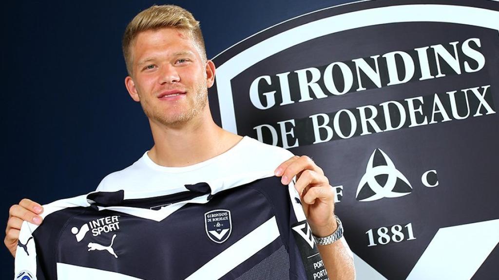 Andreas Cornelius, nuevo jugador del Girondins. Foto: Twitter (@girondins)