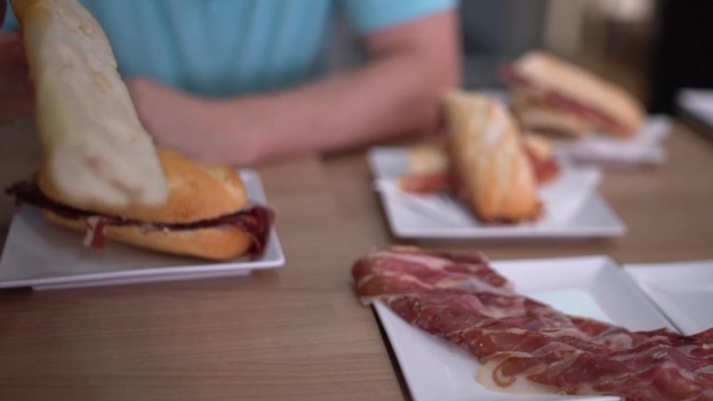 Comparación entre los distintos bocadillos en una cata a ciegas.