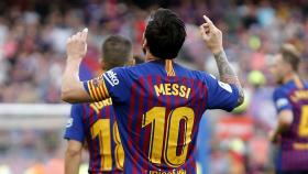 Messi celebra un gol en el Barcelona - Huesca